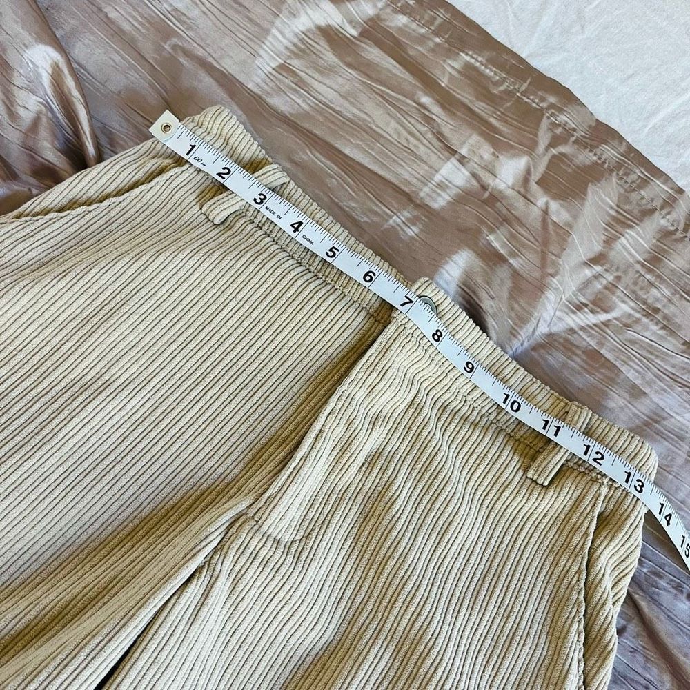 Wild Fable Tan wide leg Corduroy cargo side pocket pants size xxs see measuremen - Picture 7 of 9